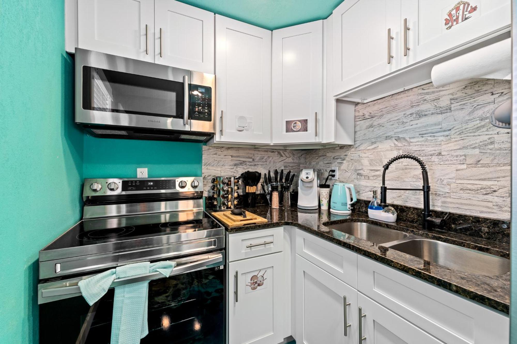 Above The Sea Apartment เซนต์ปีเตอร์สเบิร์ก ภายนอก รูปภาพ